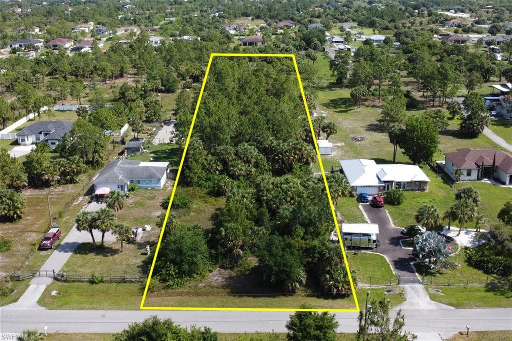 XXXX 20TH AVE NE NAPLES, FL 34120