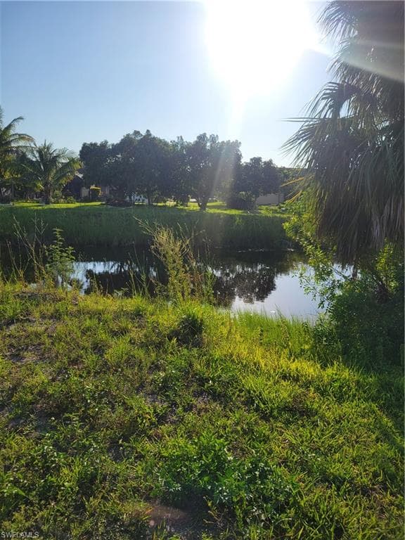 556 Empire AVE S LEHIGH ACRES, FL 33974