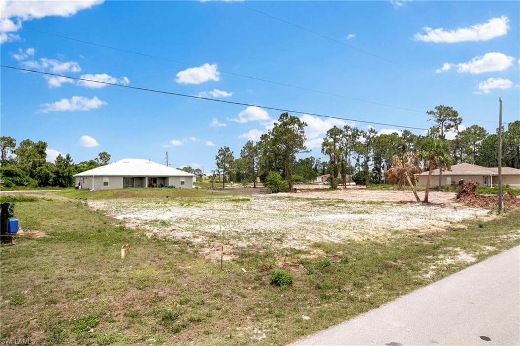 2126-2128 Snead DR LEHIGH ACRES, FL 33973