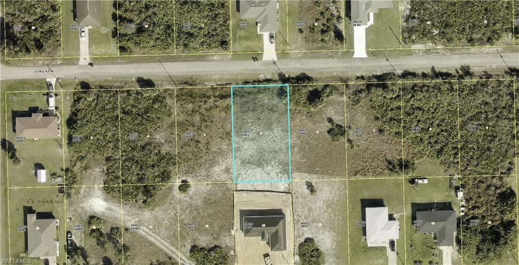 2911 63rd ST W LEHIGH ACRES, FL 33971