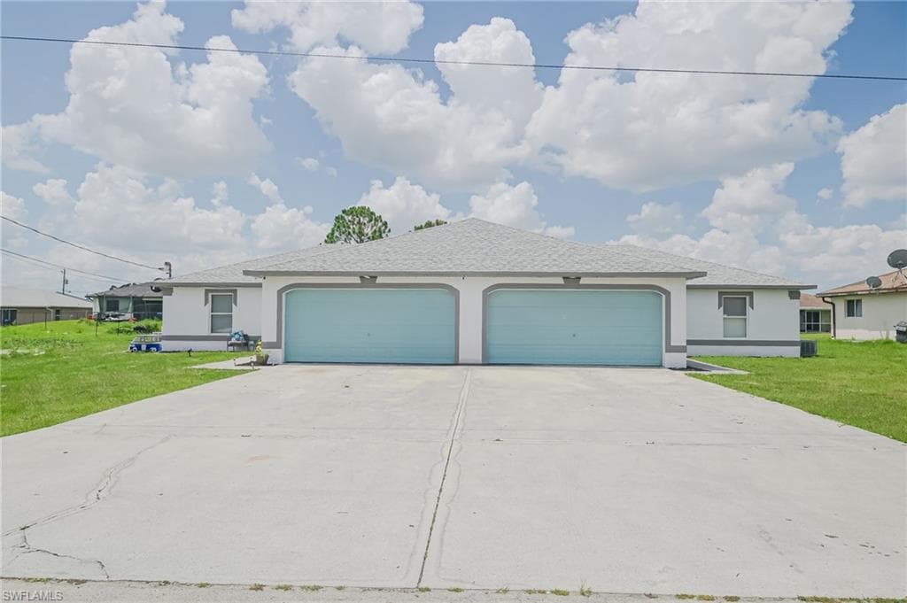 4521/4523 19th ST SW LEHIGH ACRES, FL 33973