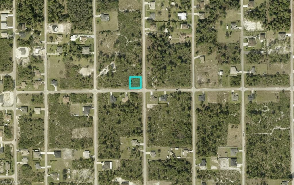 2000 W 11th ST LEHIGH ACRES, FL 33972