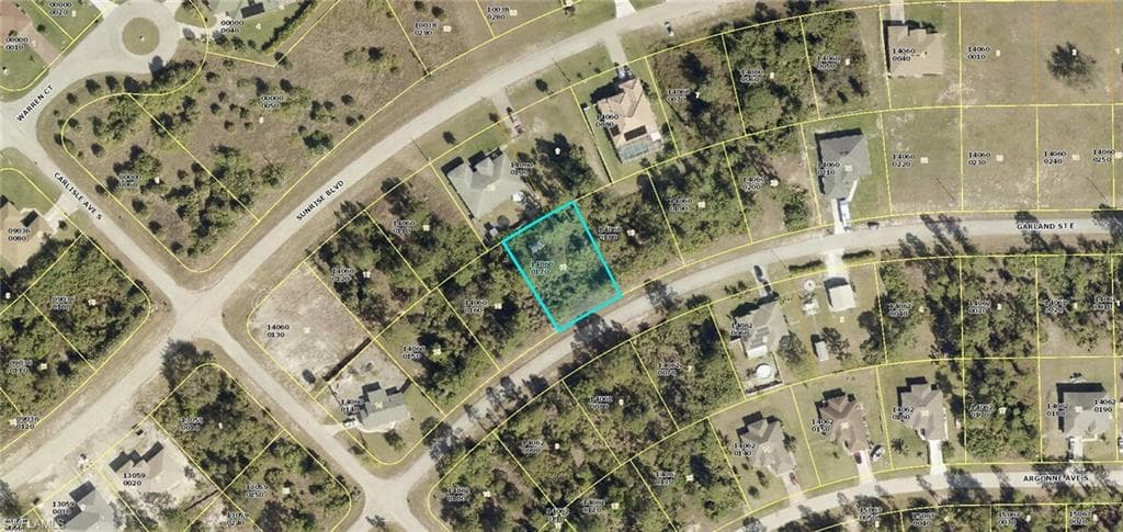 863 Garland ST E LEHIGH ACRES, FL 33974