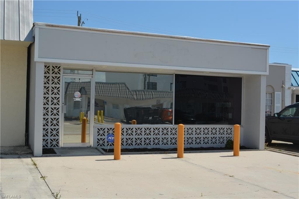 1326 Lafayette ST CAPE CORAL, FL 33904