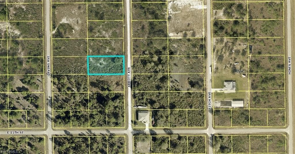 1107 Abbott AVE LEHIGH ACRES, FL 33972