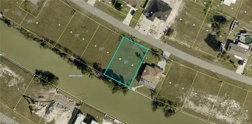 530 NE 5th CT CAPE CORAL, FL 33909