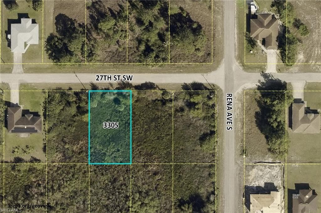 3305 27th ST SW LEHIGH ACRES, FL 33976