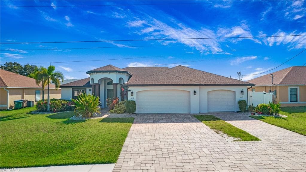 413-415 Nicholas PKWY W CAPE CORAL, FL 33991