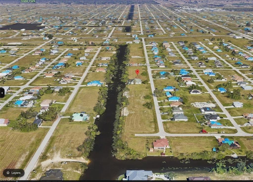 1310 NE 6th AVE CAPE CORAL, FL 33909