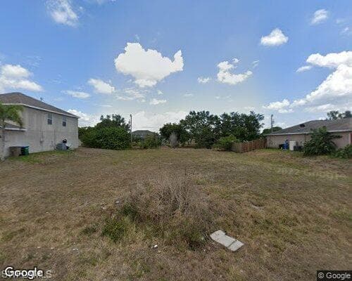 1323 NE 2nd PL CAPE CORAL, FL 33909