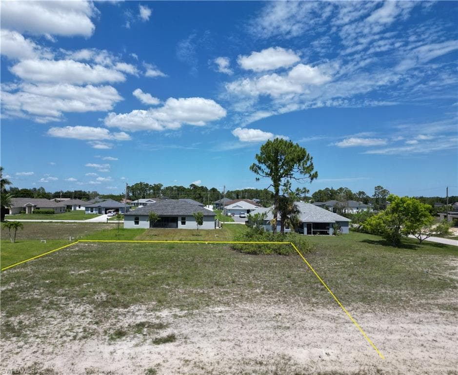 3437 NE 10th AVE CAPE CORAL, FL 33909
