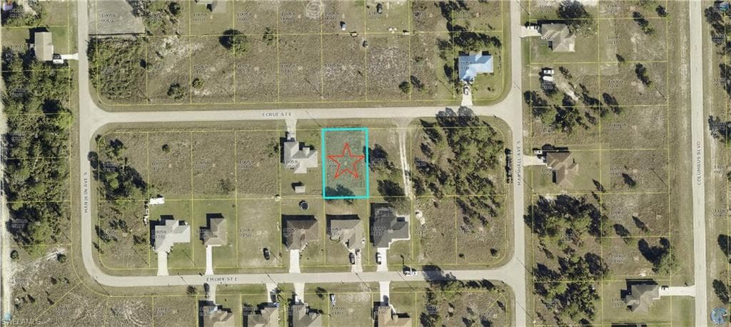 1146 Ecrue ST E LEHIGH ACRES, FL 33974