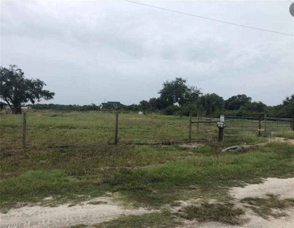 7799 17th PL LABELLE, FL 33935