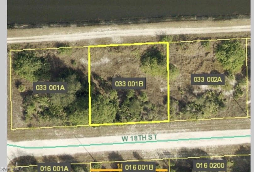 1404 18th ST LEHIGH ACRES, FL 33972