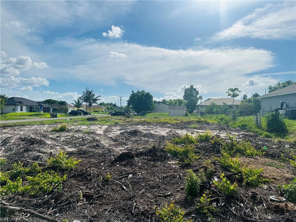 58 Xelda AVE S LEHIGH ACRES, FL 33976