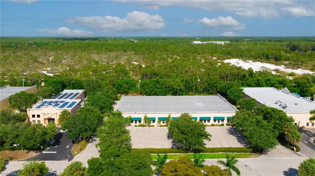 1076 Business LN 4 NAPLES, FL 34110