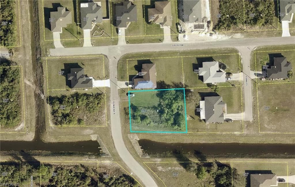 3103 Flora AVE S LEHIGH ACRES, FL 33976