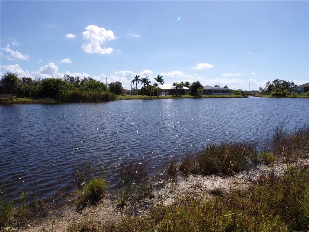 205 Redwood RD ROTONDA WEST, FL 33947