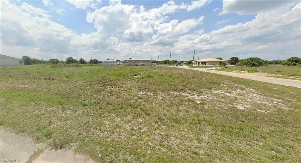 Monday ST LABELLE, FL 33935