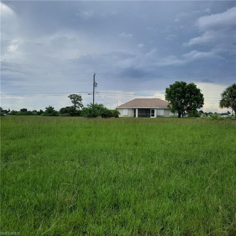 2023 NE 18th ST CAPE CORAL, FL 33909