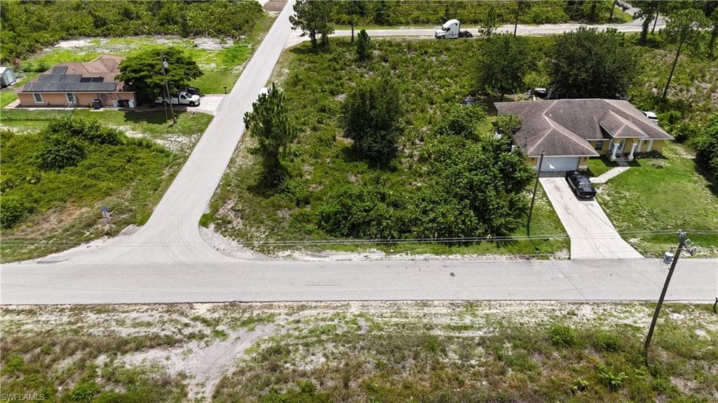 809 Anaconda AVE S LEHIGH ACRES, FL 33974