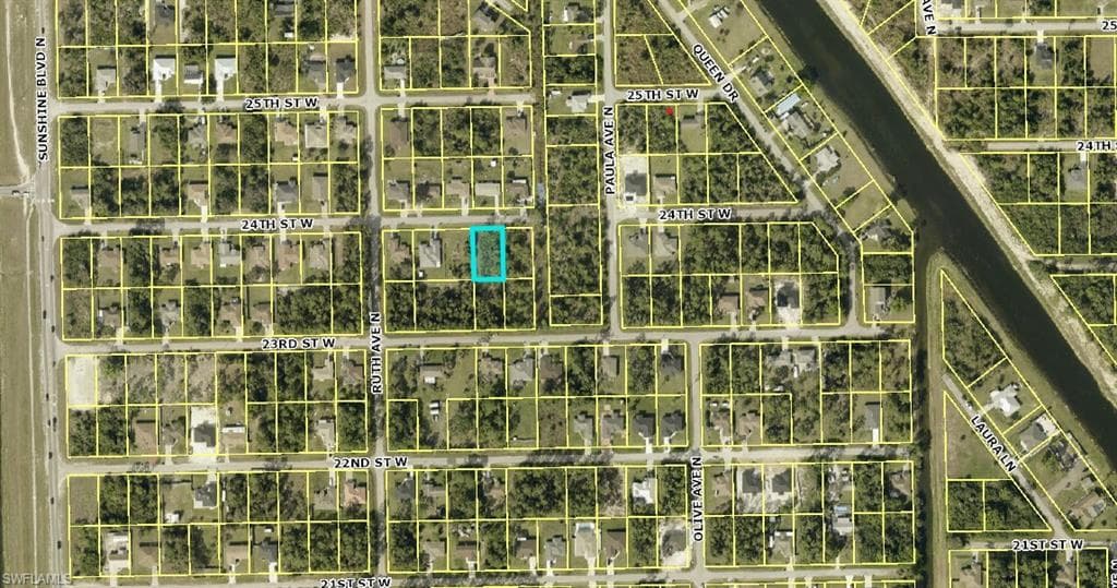 3213 24th ST W LEHIGH ACRES, FL 33971