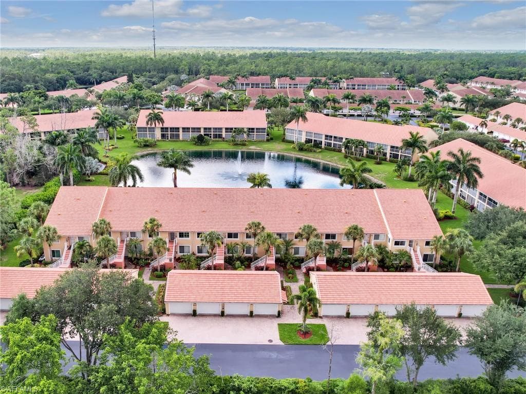 2415 Bayou LN 16 NAPLES, FL 34112