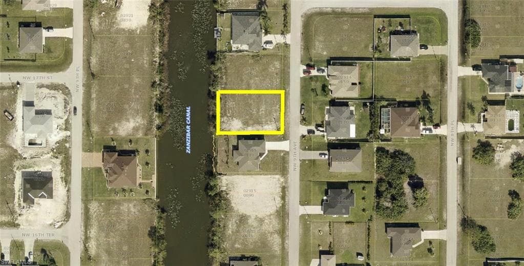 1624 NW 9th AVE CAPE CORAL, FL 33993