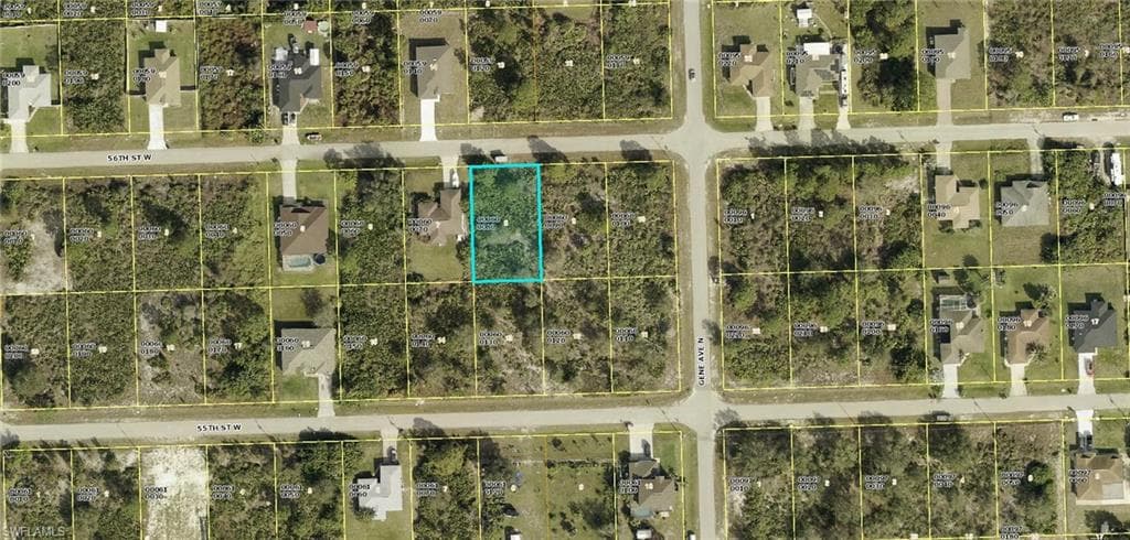 2705 56th ST W LEHIGH ACRES, FL 33971