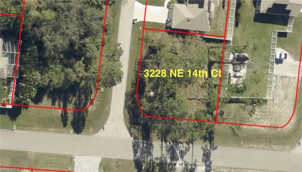 3228 NE 14th CT CAPE CORAL, FL 33909