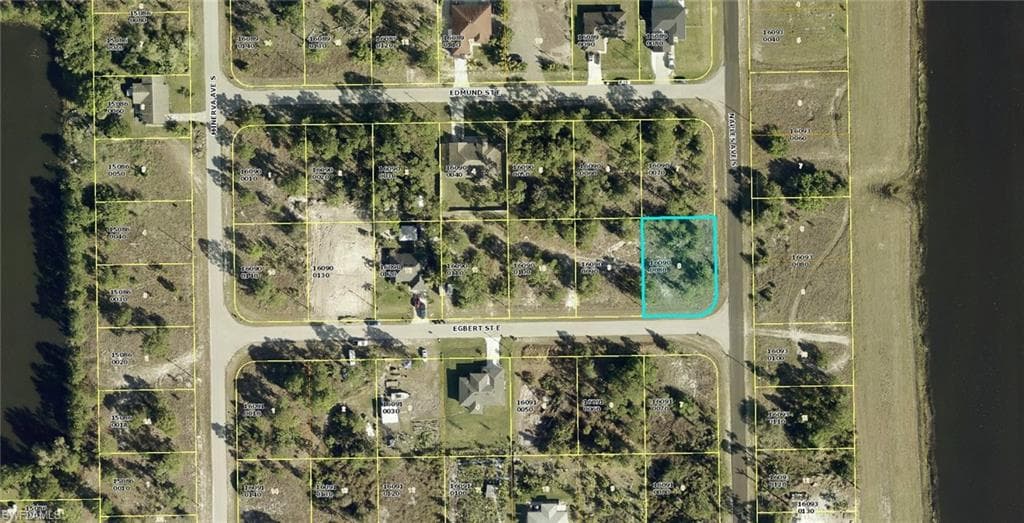 1255 Egbert ST E LEHIGH ACRES, FL 33974