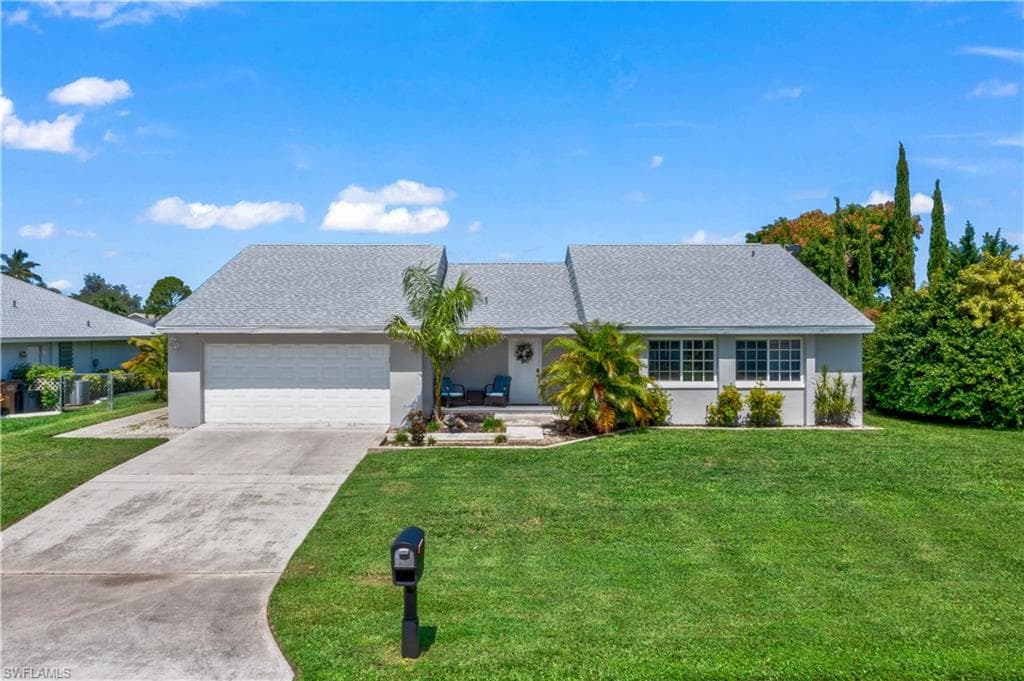 516 SE 20th PL CAPE CORAL, FL 33990