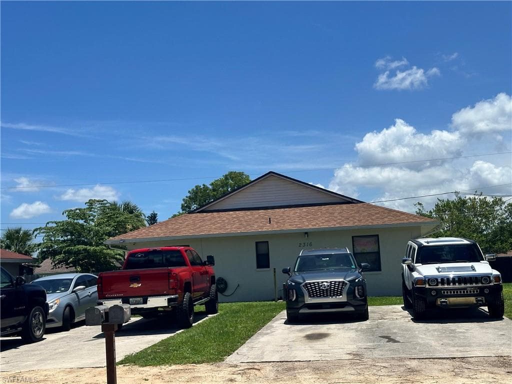 2316 55th TER SW NAPLES, FL 34116
