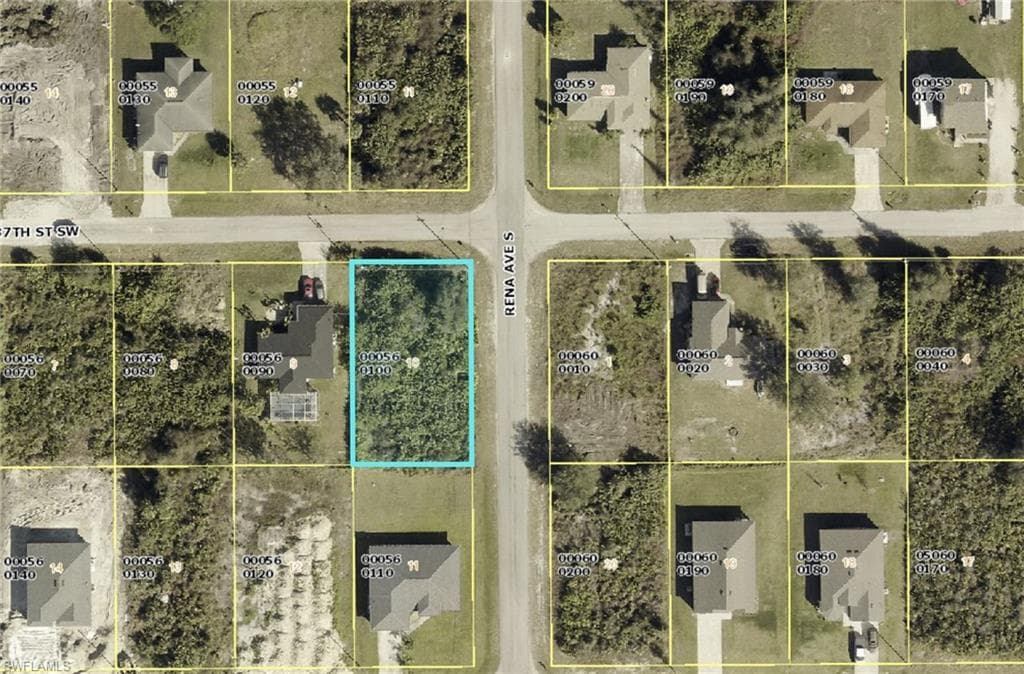 3301 37th ST SW LEHIGH ACRES, FL 33976