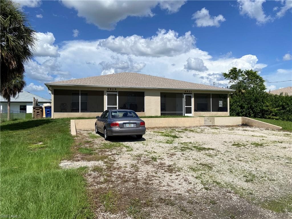 4921 Golfview BLVD LEHIGH ACRES, FL 33973