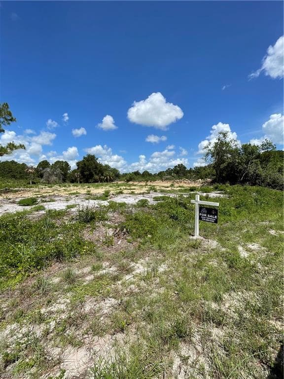1521 Clark AVE LEHIGH ACRES, FL 33972
