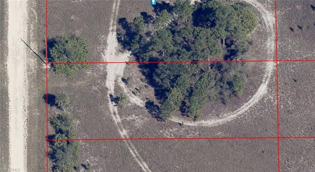 1812 Louis AVE LEHIGH ACRES, FL 33972