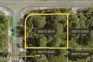 439 Zimmerman AVE LEHIGH ACRES, FL 33974