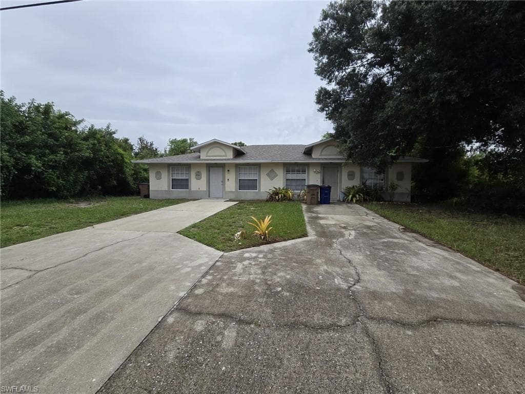 2506 Hawalaska ST LEHIGH ACRES, FL 33973