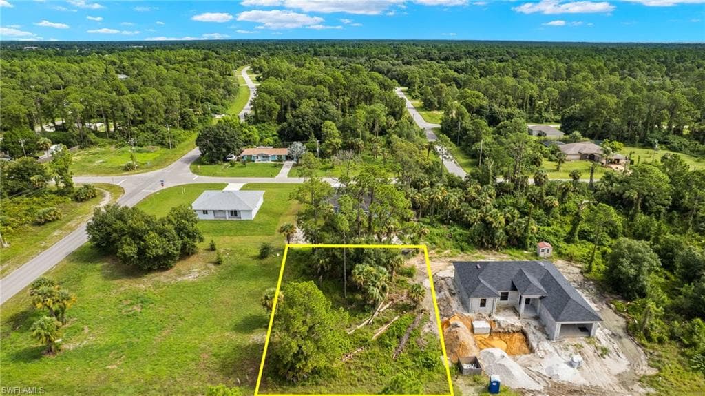 1011 Barcelona ST E LEHIGH ACRES, FL 33974