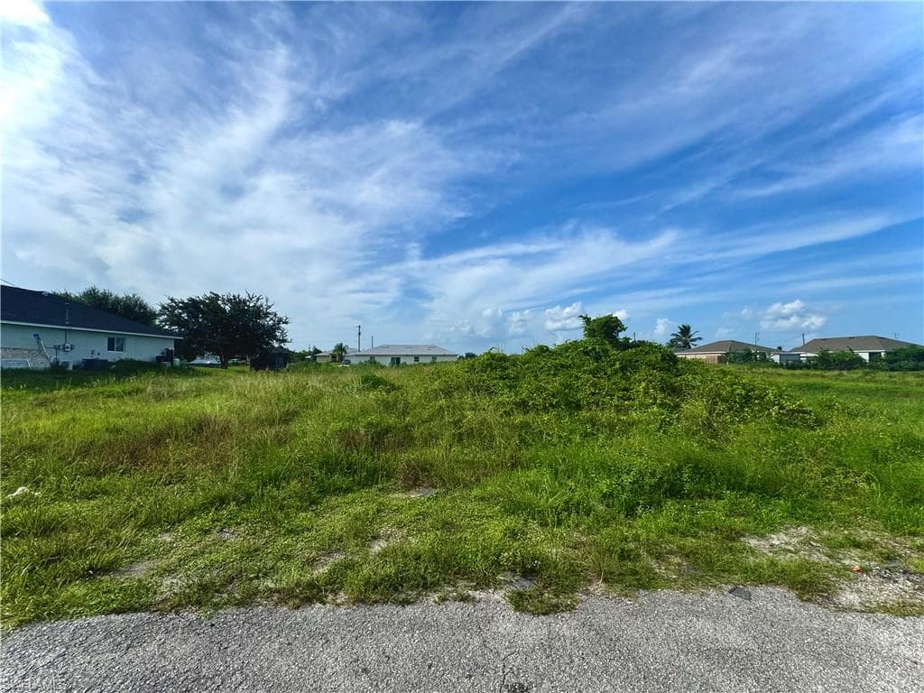4100 26th ST SW LEHIGH ACRES, FL 33976