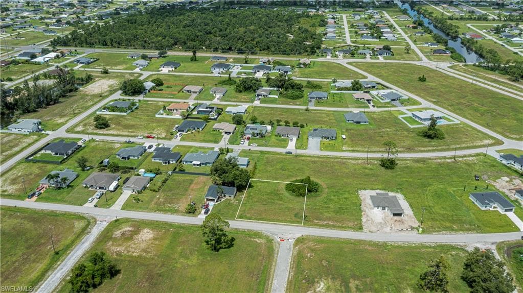 2600 NW 14th AVE CAPE CORAL, FL 33993