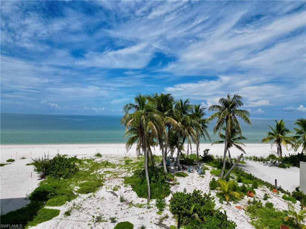 26684 Hickory BLVD BONITA SPRINGS, FL 34134