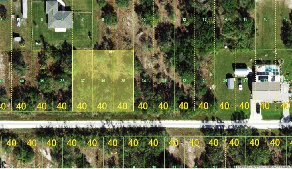 27050 Hacienda DR PUNTA GORDA, FL 33955