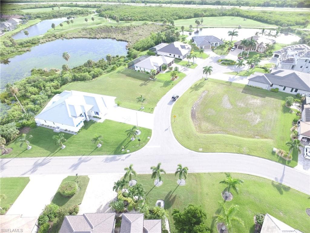 11771 Royal Tee CIR N CAPE CORAL, FL 33991