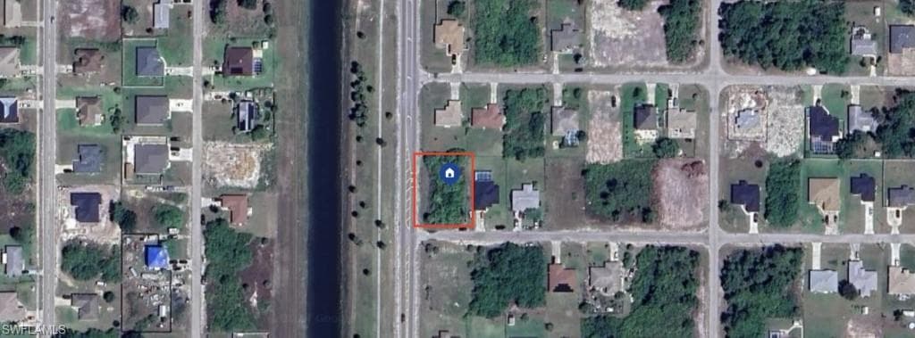 3326 10th ST W LEHIGH ACRES, FL 33971