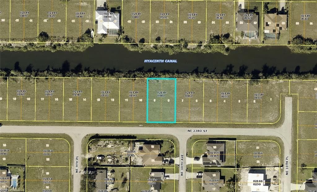 927 NE 23rd ST CAPE CORAL, FL 33909
