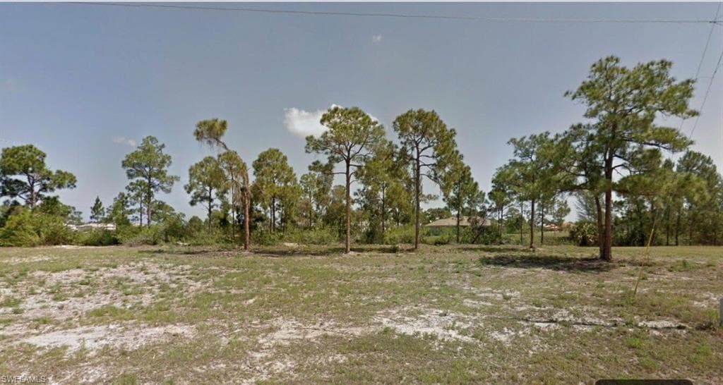 1819 30th ST CAPE CORAL, FL 33993