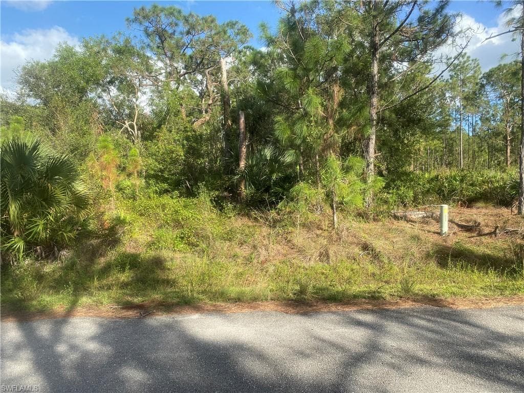 1218 Columbus AVE LEHIGH ACRES, FL 33972