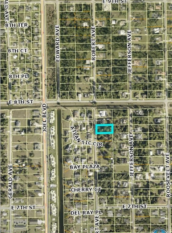 718 Robert AVE LEHIGH ACRES, FL 33936